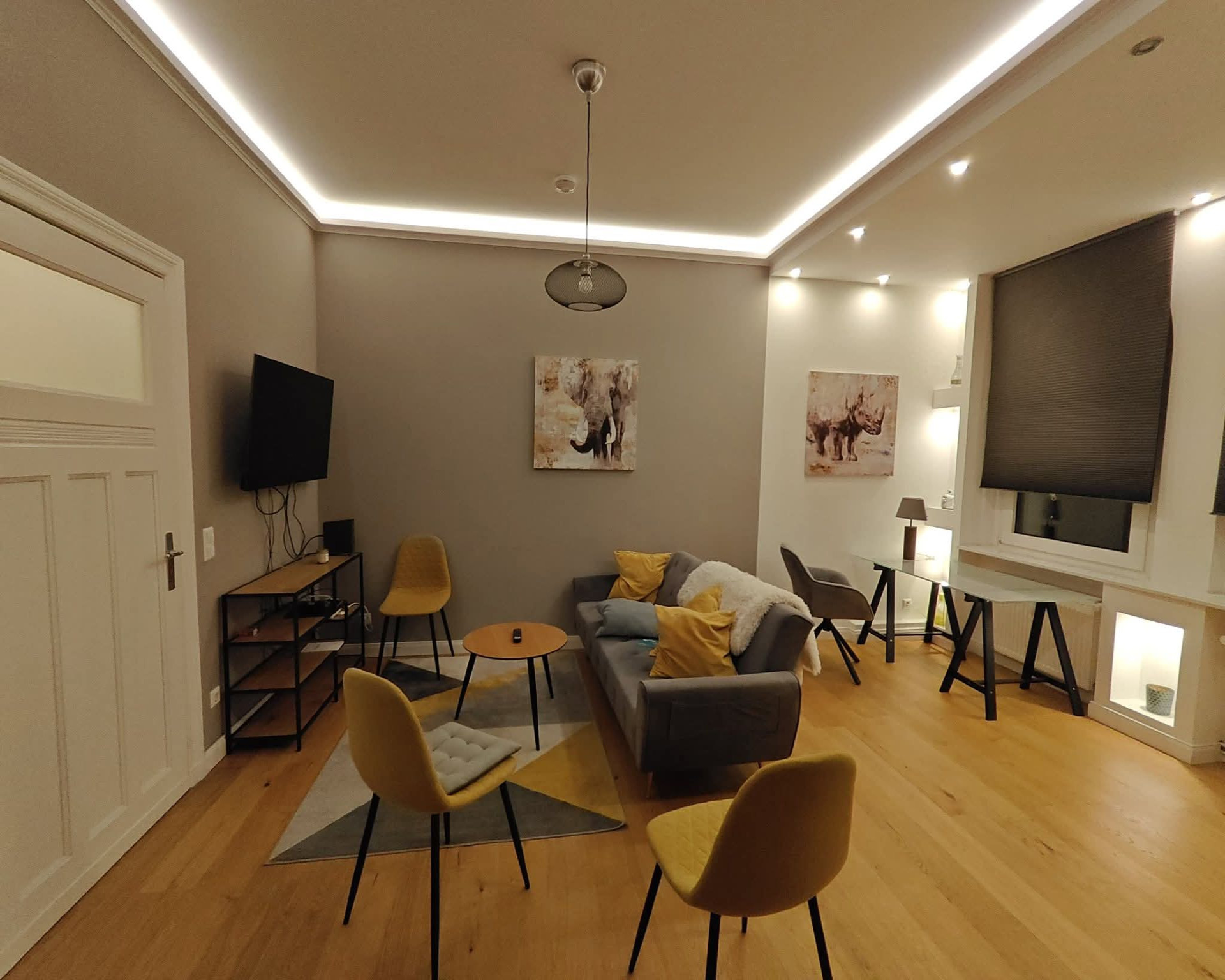 Furnished Apartment for Short-Term Rent — Photo 1